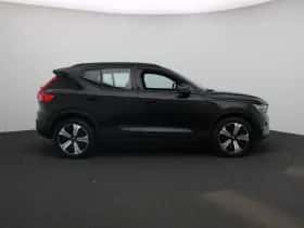 Volvo XC40 (2022) thumbnail 6