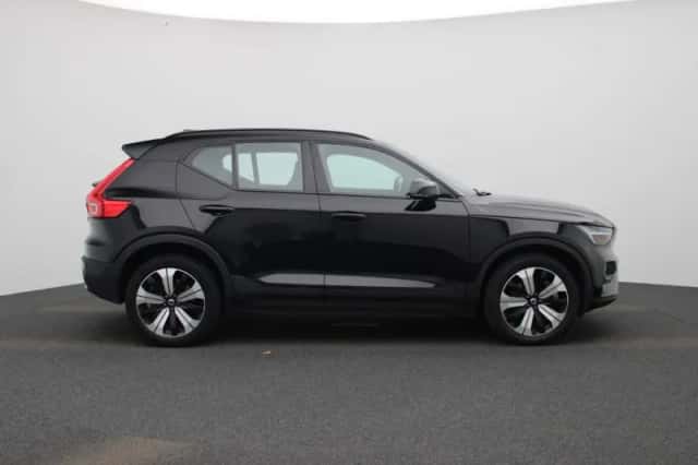 Volvo XC40 (2022) thumbnail 6