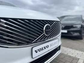 Volvo XC90 (2025) thumbnail 23