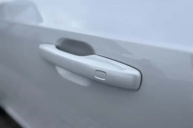 Volvo XC90 (2025) thumbnail 5