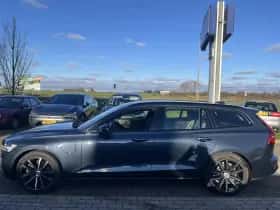 Volvo V60 (2025) thumbnail 2