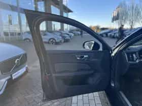 Volvo V60 (2025) thumbnail 6