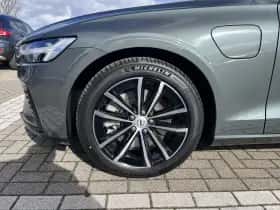 Volvo V60 (2026) thumbnail 2