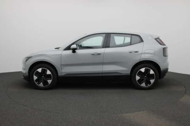 Volvo EX30 (2024) thumbnail 4
