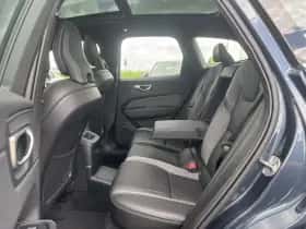 Volvo XC60 (2024) thumbnail 16