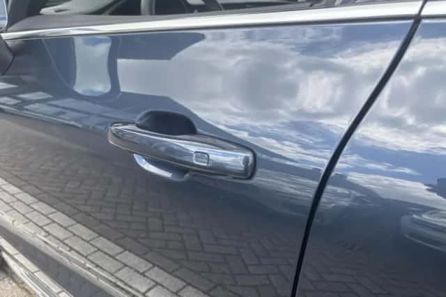 Volvo XC60 (2024) thumbnail 4