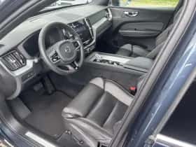 Volvo XC60 (2024) thumbnail 8