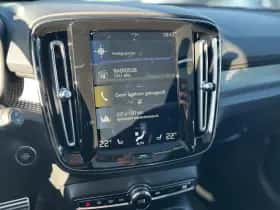 Volvo XC40 (2021) thumbnail 25