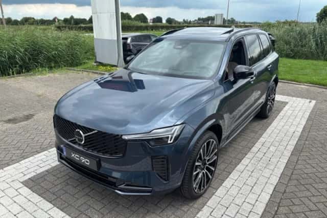 Volvo XC90 (2026) thumbnail 5