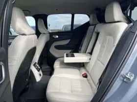 Volvo XC40 (2021) thumbnail 11