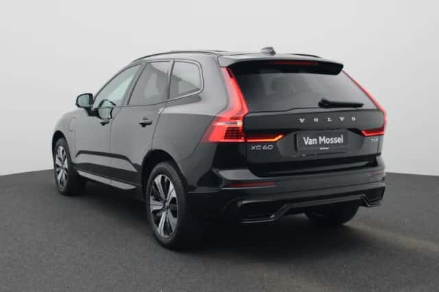 Volvo XC60 (2025) thumbnail 2