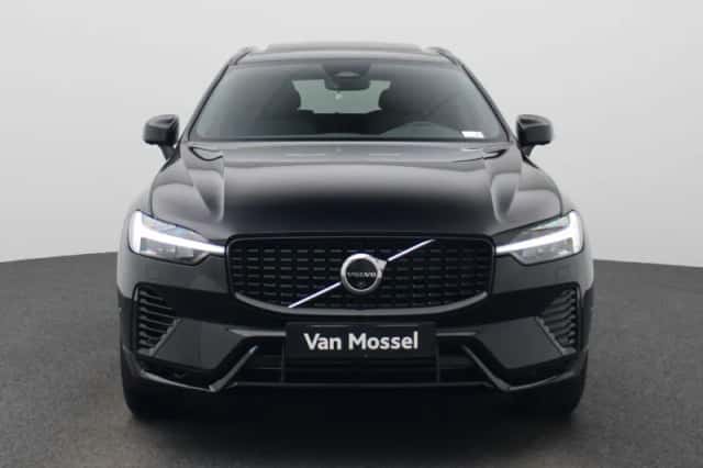 Volvo XC60 (2025) thumbnail 3