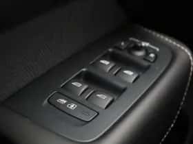 Volvo XC60 (2025) thumbnail 34