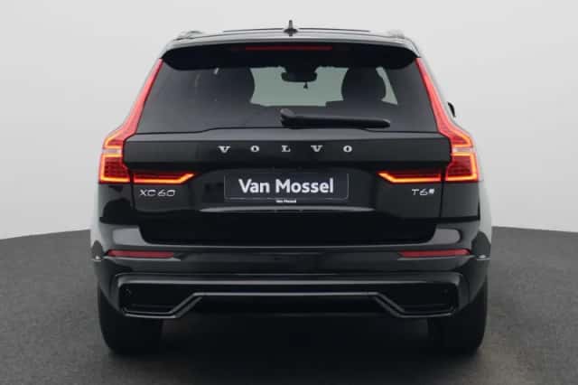 Volvo XC60 (2025) thumbnail 5
