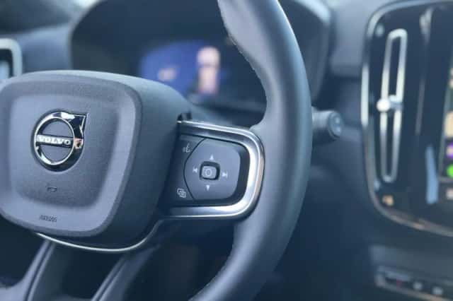 Volvo EX40 (2026) thumbnail 6