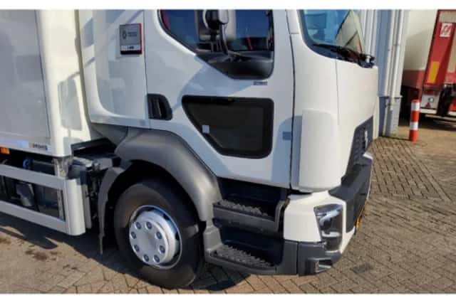 Renault D (2024) thumbnail 5