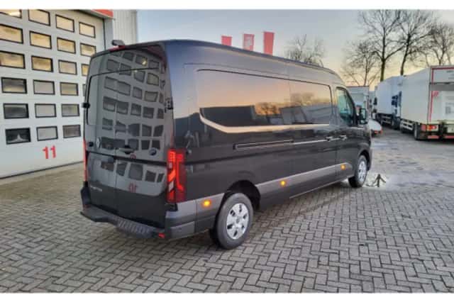 Renault 170.35 (2024) thumbnail 6