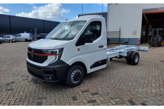 Renault NEW (2026) thumbnail 3