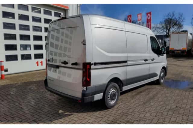 Renault 170.35 (2024) thumbnail 6