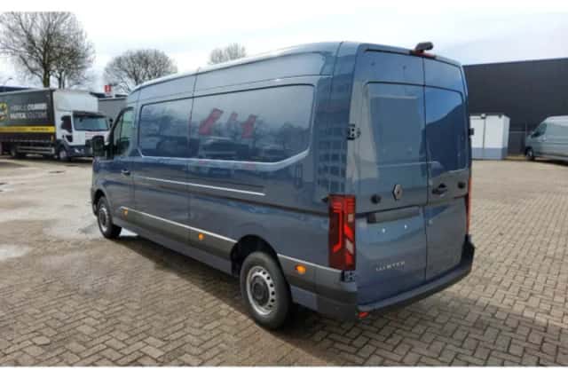 Renault 170.35 (2024) thumbnail 6