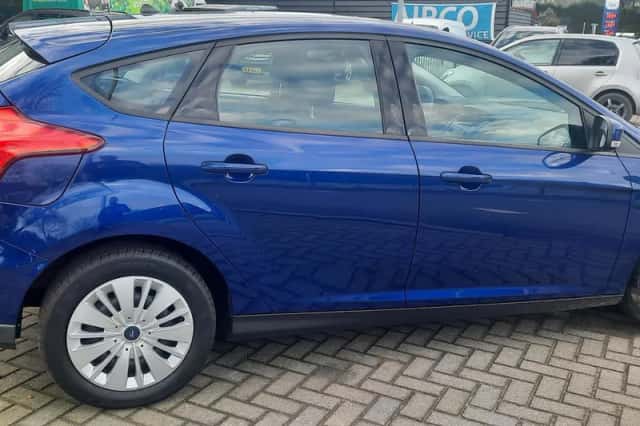 Ford Focus (2018) thumbnail 3