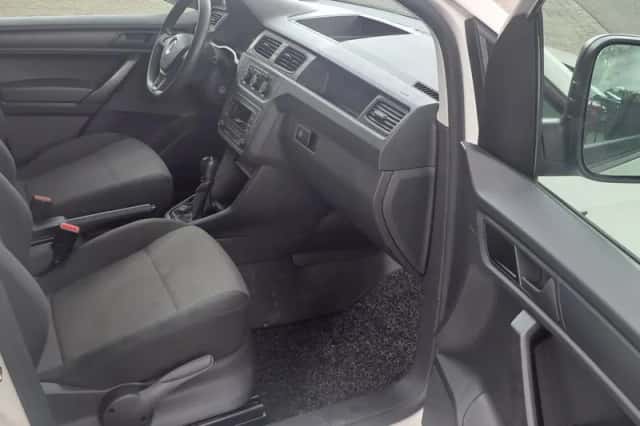 Volkswagen Caddy (2019) thumbnail 6