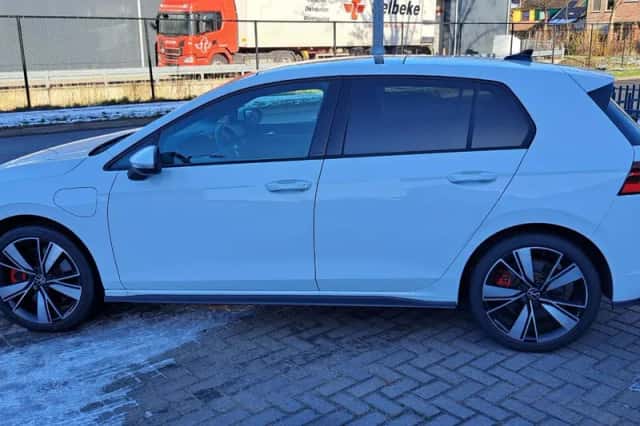 Volkswagen Golf (2021) thumbnail 4
