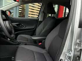 Toyota Yaris (2025) thumbnail 9