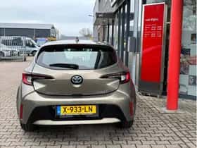 Toyota Corolla (2023) thumbnail 4