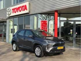 Toyota Yaris Cross (2024) thumbnail 1