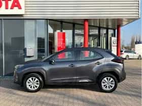 Toyota Yaris Cross (2024) thumbnail 3