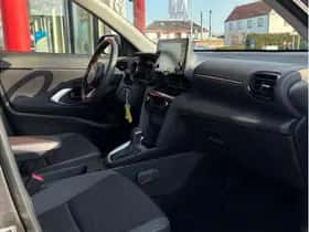 Toyota Yaris Cross (2024) thumbnail 7