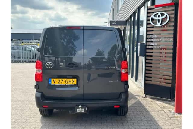 Toyota Proace (2024) thumbnail 6