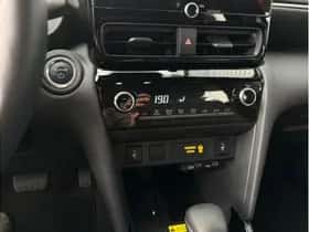 Toyota Yaris Cross (2025) thumbnail 14