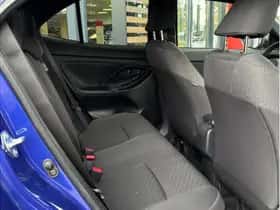 Toyota Yaris Cross (2025) thumbnail 9