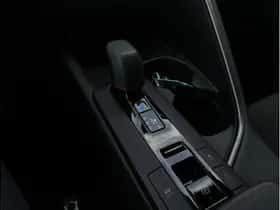 Toyota C-HR (2024) thumbnail 22