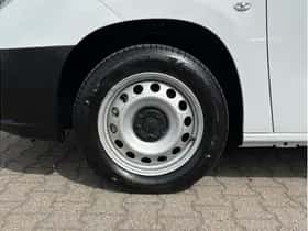 Toyota Proace (2024) thumbnail 11