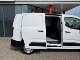 Toyota Proace (2024) thumbnail 4