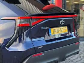 Toyota bZ4X (2025) thumbnail 18