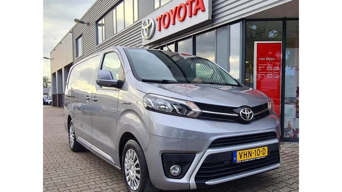 Toyota Proace (2020) — foto 1