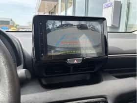 Toyota Yaris (2024) thumbnail 12