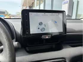 Toyota Yaris (2024) thumbnail 13