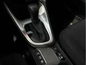 Toyota Yaris (2024) thumbnail 18