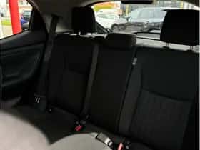Toyota Yaris (2024) thumbnail 10