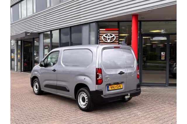 Toyota Proace (2020) thumbnail 2