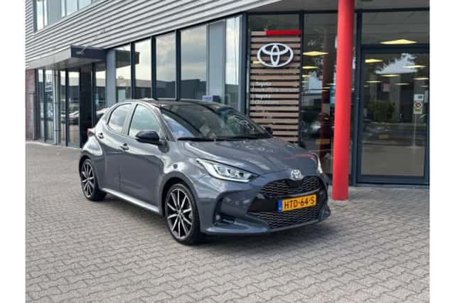 Toyota Yaris (2025) thumbnail 1