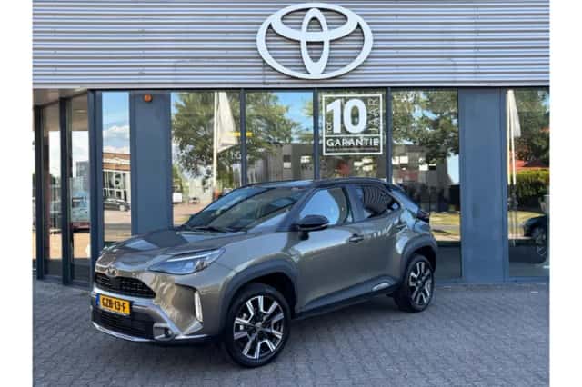 Toyota Yaris Cross (2025) thumbnail 1