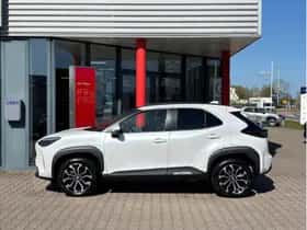 Toyota Yaris Cross (2023) thumbnail 3