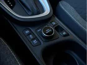 Toyota Yaris Cross (2023) thumbnail 23
