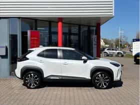 Toyota Yaris Cross (2023) thumbnail 4